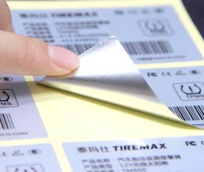 Un buon prezzo. Silver Sticker Label with Temperature Resistance Up To 80°C, Permanent Or Removable Adhesive for Smooth Surfaces in linea